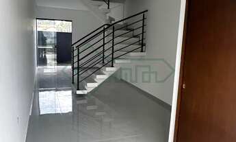 Imagem 4: LINDO GEMINADO COM 02 SUÍTES NO PETRÓPOLIS