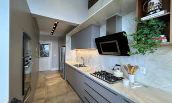 Imagem 6: COBERTURA PLANA NO CENTRO | 04 SUÍTES | 03 VAGAS DE GARAGEM | MOBILIADA