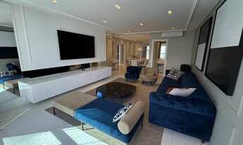 Imagem 3: APARTAMENTO ITAPEMA MEIA PRAIA | QUADRA MAR | 04 SUÍTES | 03 VAGAS DE GARAGEM