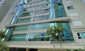 Imagem 2: APARTAMENTO MEIA PRAIA ITAPEMA CONDOMÍNIO FRENTE MAR 04 SUÍTES 03 VAGAS DE GARAGEM