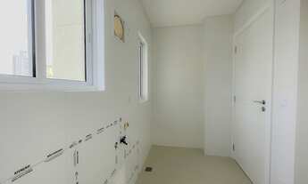 Imagem 7: APARTAMENTO NO CENTRO B.C. | 3 SUÍTES | 2 VAGAS DE GARAGEM | PORTARIA 24 H | LAVABO