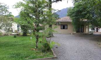 Imagem 2: CHÁCARA EM PIRABEIRABA | 1 SUÍTE MASTER + 02 DORMITÓRIOS | PISCINA