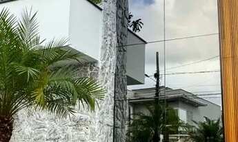 Imagem: CASA ALTO PADRÃO ROYAL GARDEN 04 SÚITES