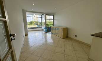 Imagem: Sala à Venda no Edifício Blue Sky - Barra