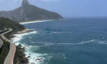 Imagem: Casa à Venda - Joá, com 5 Quartos, 5 Suítes