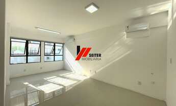 Imagem: Sala comercial à venda no Shopping Trindade