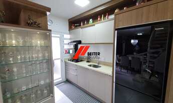 Imagem 7: Cobertura Duplex à venda no Bairro Corrego Grande em Florianópolis toda planejada com 4 sa