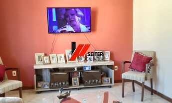 Imagem 2: Casa de 3 dormitórios sendo suite à venda no bairro Corrego Grande em Florianópolis