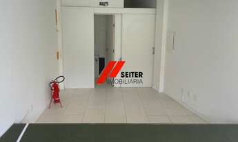 Imagem: Loja para venda no Córrego Grande em Florianópolis