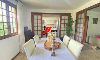 Imagem: Casa à venda no Bairro Agronômica com