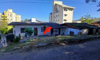 Imagem: Casa a venda no saco grande as margens da