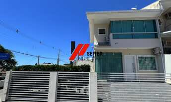 Imagem: Casa duplex com 2 dormitórios com móveis