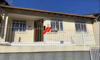 Imagem: Casa com 3 Quartos Suíte e Edícula à