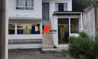 Imagem 6: Casa à Venda em Florianópolis-SC Bairro Monte Verde com 7 Quartos