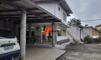 Imagem 7: Casa à Venda em Florianópolis-SC Bairro Monte Verde com 7 Quartos