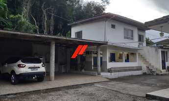 Imagem 5: Casa à Venda em Florianópolis-SC Bairro Monte Verde com 7 Quartos