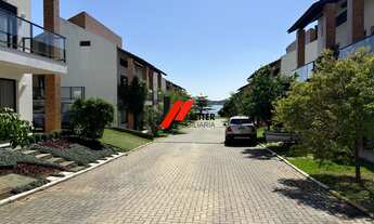 Imagem: Casa à venda na beira da Lagoa em Florianópolis