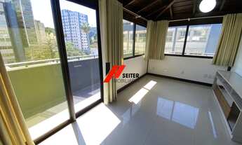 Imagem 2: Cobertura no centro de florianopolis para locação com 1 quarto sendo 1 suíte, com área de