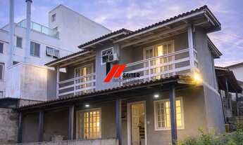 Imagem: Casa à venda em bairro Santo Antônio de