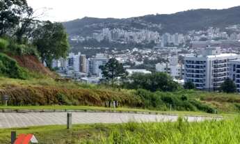 Imagem: Terreno a venda no bairro Itacorubi com