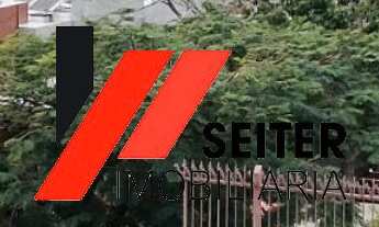 Imagem 2: Casa a venda com 4 quartos sendo 4 suítes, 5 banheiros e 5 vagas de garagem, com area tota