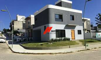 Imagem 2: Casa a venda 3 dormitórios, sendo 3 suítes com 2 vagas de garagem em Localização privilegi