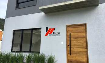 Imagem 4: Casa a venda 3 dormitórios, sendo 3 suítes com 2 vagas de garagem em Localização privilegi