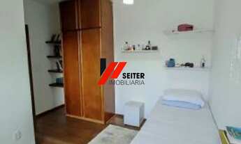 Imagem 2: Casa com 3 dormitórios, sendo 1 suíte a venda, com área de 214,82m² Trindade