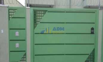 Imagem 2: Casa Assobradada para Venda no bairro Parque Savoy City, 3 dorm, 1 suíte, 5 vagas, 165 m