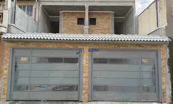 Imagem 1: Vila Santana: Casa à venda em São Paulo-SP com 3 quartos, 1 suíte e 2 vagas de garagem, 13