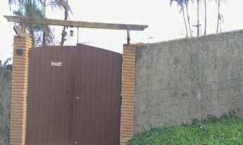 Imagem 2: Chácara à venda em Santa Isabel-SP: 3 quartos, 1 sala, 2 banheiros, 5 vagas de garagem e 1