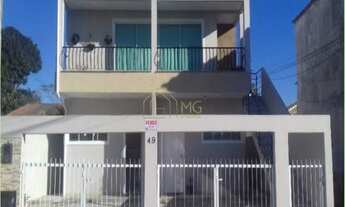 Imagem: Casa tipo duplex na Vargem Grande. O imóvel