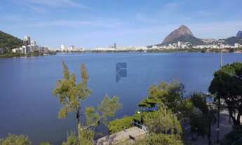 Imagem 2: Cobertura à venda na Lagoa, Rio de Janeiro: 2 quartos, 1 sala, 3 banheiros, 1 vaga de gara