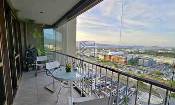 Imagem 2: Apartamento na Barra da Tijuca - 4 Quartos, 1 Suíte, 2 Salas, 4 Banheiros, 2 Vagas, 161m²