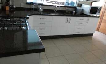 Imagem 3: Vende-se em Sinop casa Contendo 03 suítes