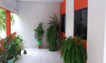 Imagem 2: Vende-se em Sinop, casa - Jd. Celeste, 2 quartos + 01 suite