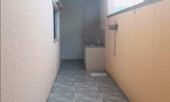 Imagem 5: Vende-se 2 casas no mesmo terreno. Sendo 1 casa de 230 m², com 4 quartos, sendo 2 suítes