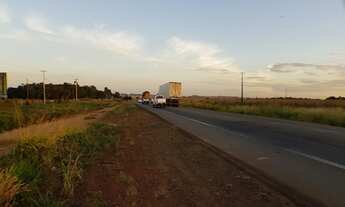 Imagem: Vende-se terreno na BR 163, com 14.000 m2