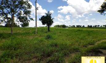 Imagem: Vende-se chácara com 27 hectares, ou seja