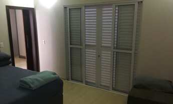 Imagem 2: Vende-se casa com 3 súites sendo 1 com closed, no Jardim Maringá 1