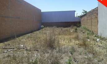 Imagem: Terreno Comercial na Avenida das Figueiras