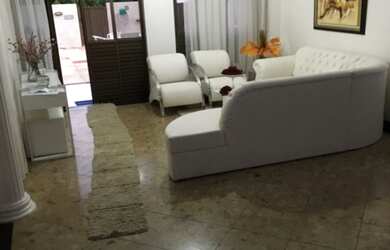 Imagem 2: CASA RESIDENCIAL em LAURO DE FREITAS - BA, PORTÃO