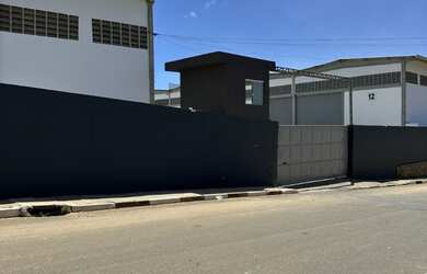 Imagem 2: GALPÃO COMERCIAL em LAURO DE FREITAS - BA, CAJI