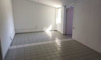 Imagem: LOJA RESIDENCIAL em LAURO DE FREITAS - BA