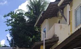 Imagem: CASA RESIDENCIAL em LAURO DE FREITAS - BA