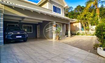 Imagem 2: Casa na Praia de Fora - Palhoça, 4Dorm Linda Vista à 400mts do Mar