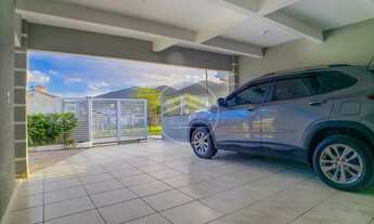 Imagem 5: Casa na Praia de Fora - Palhoça, 4Dorm Linda Vista à 400mts do Mar