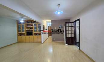 Imagem 4: Casa à venda em localização privilegiada: 3 quartos, 1 suíte, 370m² de área - Imperdível!