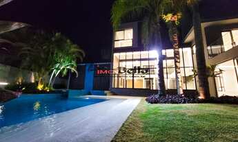 Imagem: Luxuosa mansão de 5 quartos na Barra da