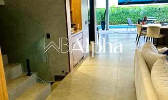 Imagem 4: Casa mobiliada a venda no Residencial Tamboré 11 em Santana de Parnaíba - SP